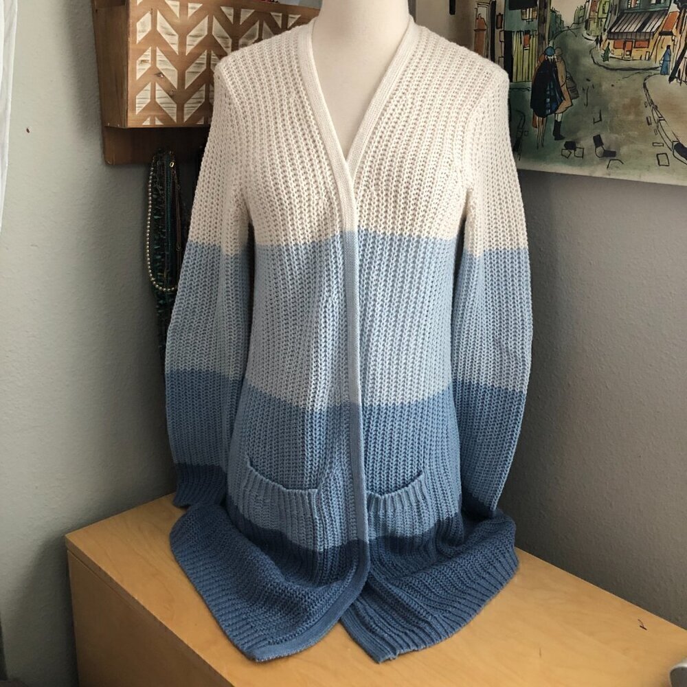 Pendleton Wool Blend Cardigan Sweater Women's size S Blue & White Ombre Pockets